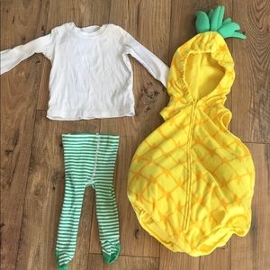 🌻Carters pineapple costume: 18 months🌻
